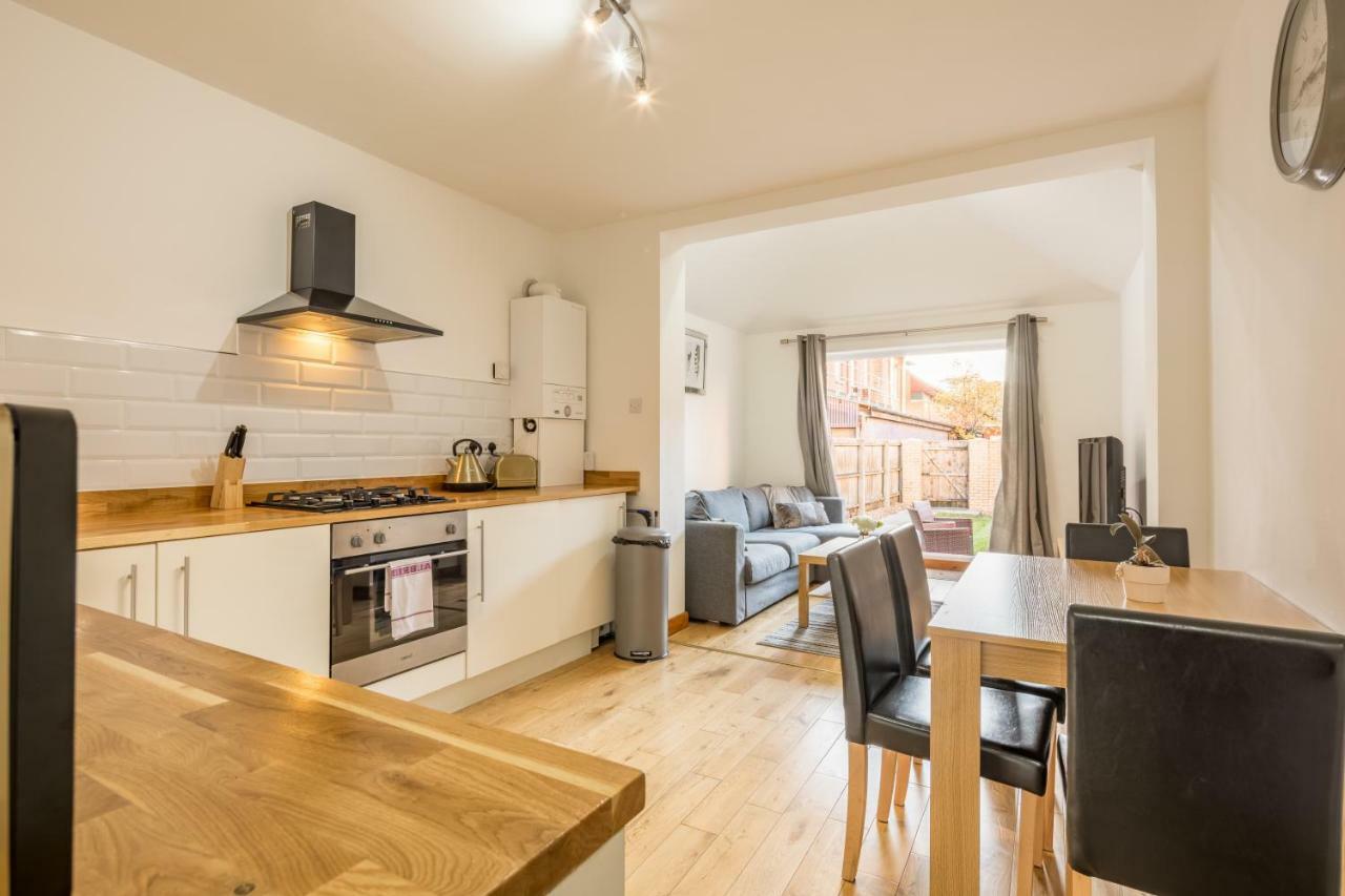 Koala & Tree - Renovated 2 Bed Apartment Ideal Location - Short Lets & Serviced Accommodation Cambridge Exterior foto